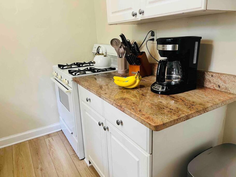 צ'בי צ'ייס Dc'S Best Location 4 Bed With Parking Walk To Metro And Nightlife Bethesda Row מראה חיצוני תמונה