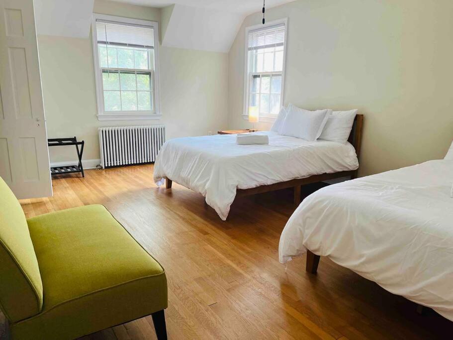 צ'בי צ'ייס Dc'S Best Location 4 Bed With Parking Walk To Metro And Nightlife Bethesda Row מראה חיצוני תמונה
